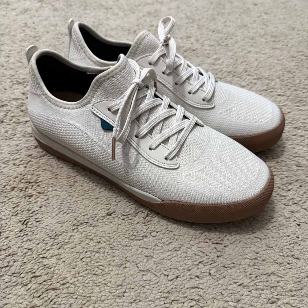 Vessi Weekender Sneakers size 10